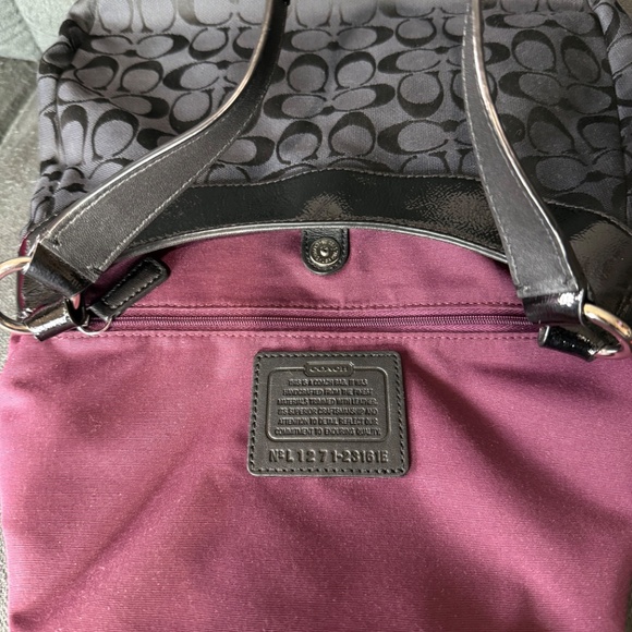 Coach Large Soho Signature Hobo Cloth Handbag - Picture 4 of 9